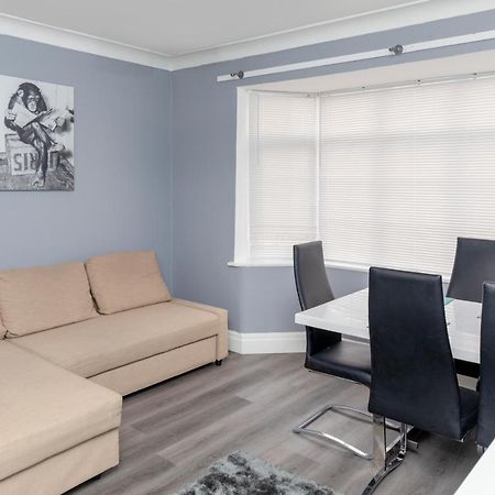Leeds City Centre Spacious House Free Parking And Wi-Fi Esterno foto