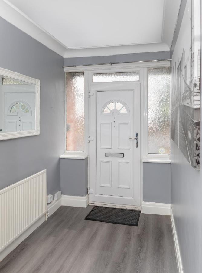 Leeds City Centre Spacious House Free Parking And Wi-Fi Esterno foto