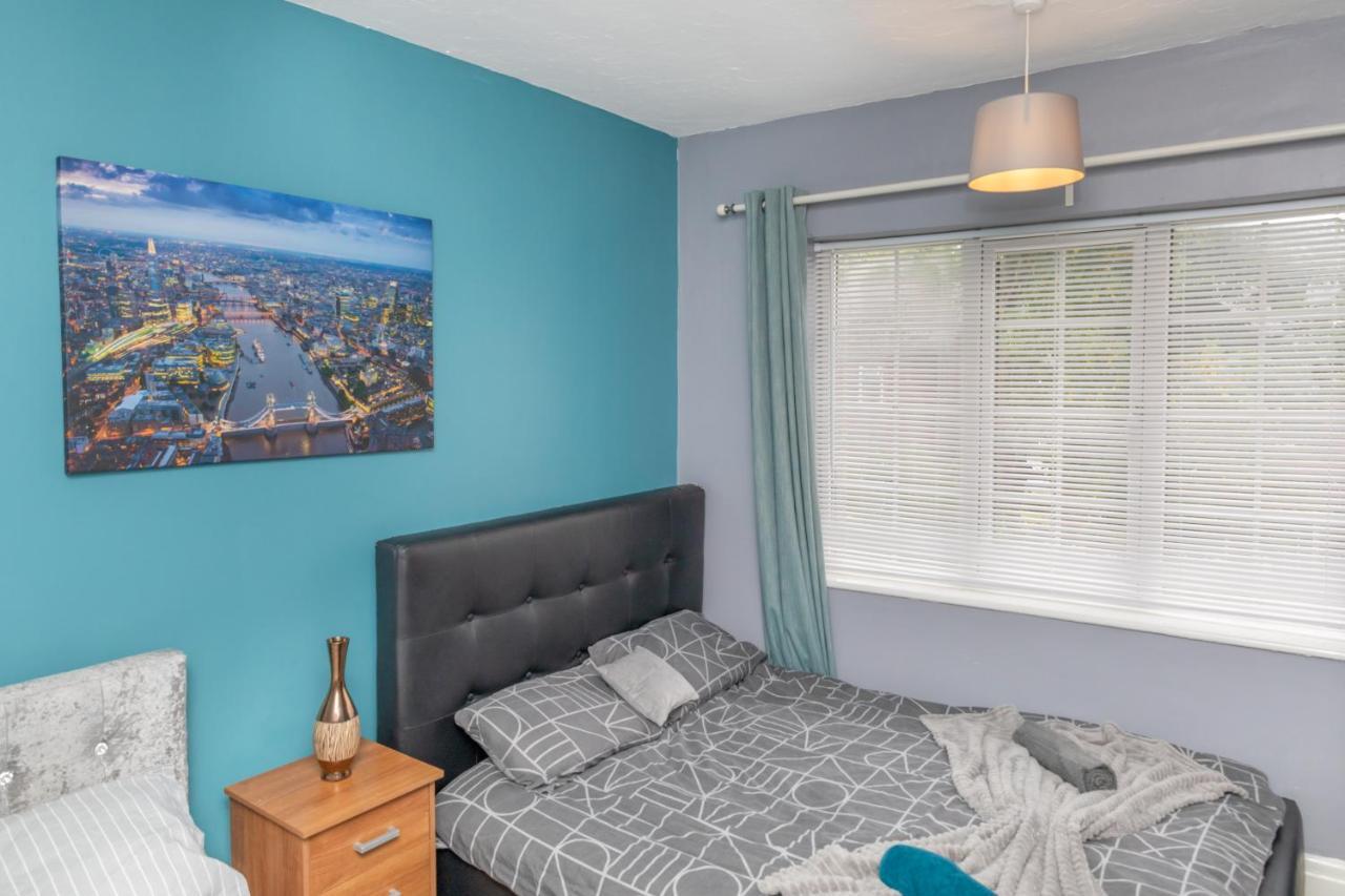 Leeds City Centre Spacious House Free Parking And Wi-Fi Esterno foto