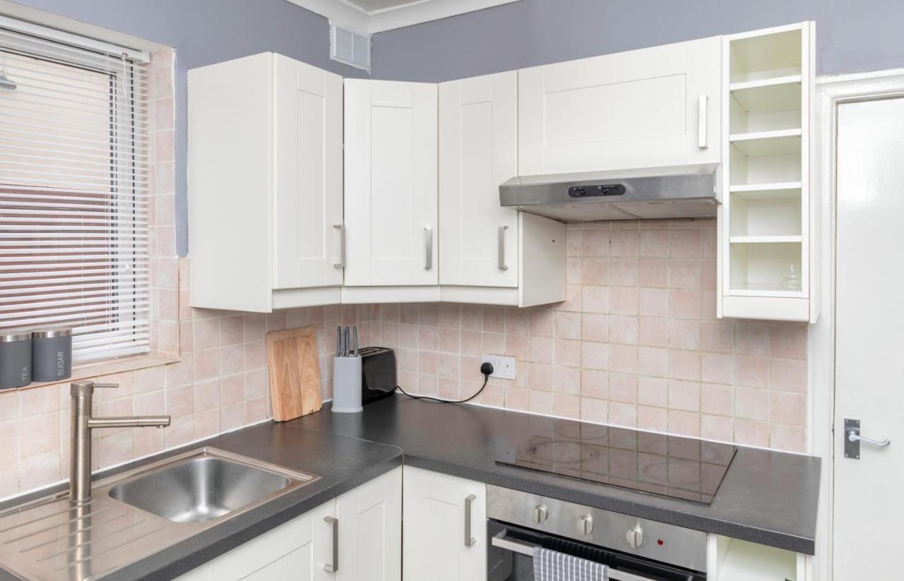 Leeds City Centre Spacious House Free Parking And Wi-Fi Esterno foto
