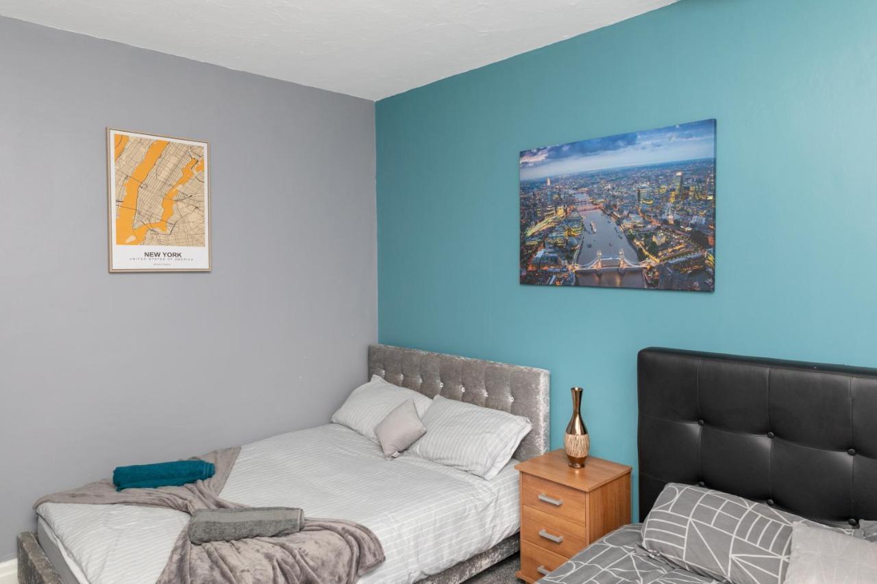 Leeds City Centre Spacious House Free Parking And Wi-Fi Esterno foto